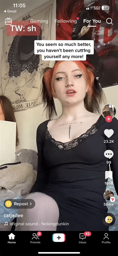 TikTokkers are discovering a sex hack using pillows, but does it .